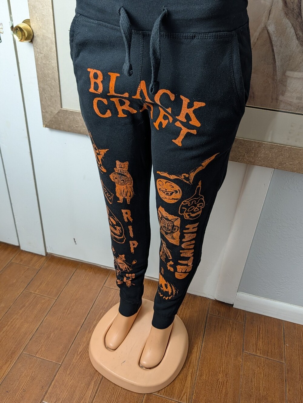 Black Craft Black Jogger Sweatpants with Orange Halloween Graphics Size S